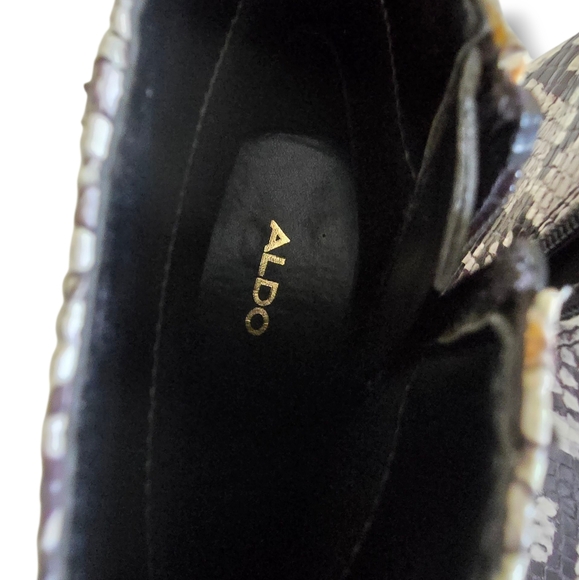 New 🥀 ALDO Ladies Gray Snakeskin Leather Ankle Boots - Picture 16 of 16